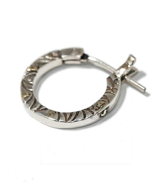 【VIVIFY(ビビファイ)】【予約販売ご注文から1ヶ月後出荷】Side Arabesque Hoop Pierce(S) w-gold ピアス(VFP-264)