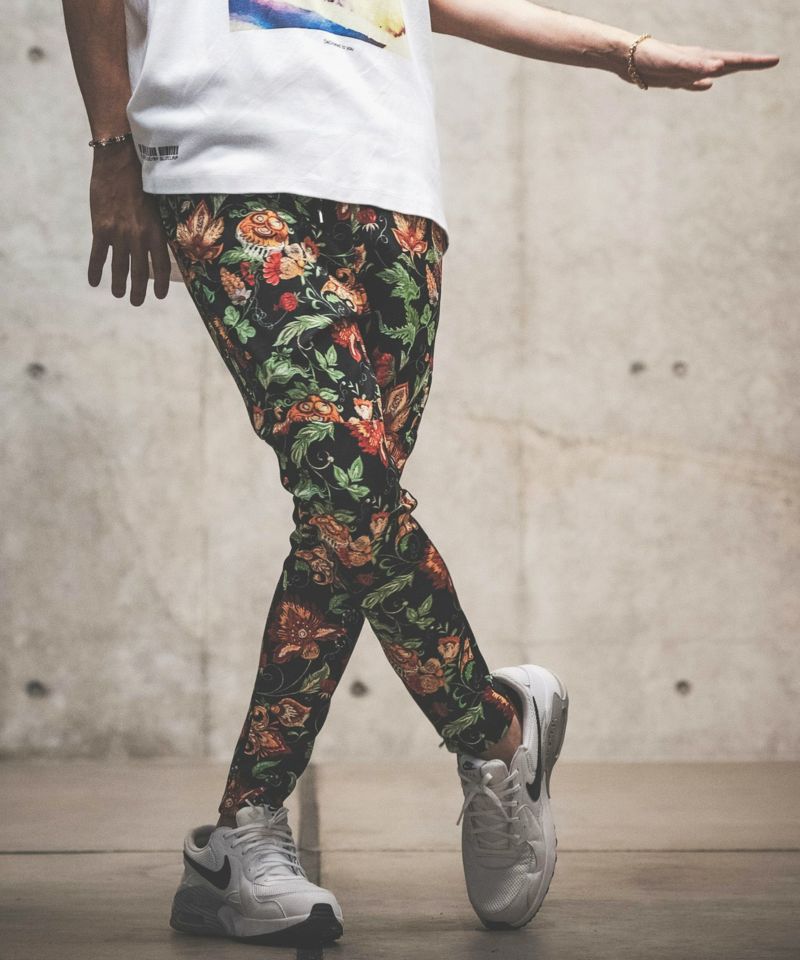 アイテム勢ぞろい GLIMCLAP Floral pattern Jersey pants