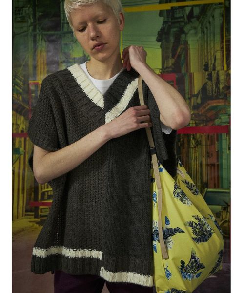 AlexanderLeeChang】BIG V NECK KNIT VEST 21 ニットベスト(AC-062101