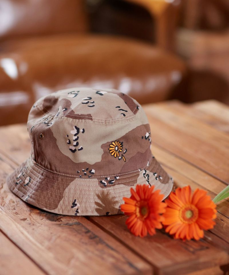 un-filled(アンフィルド)】Gerbera one point stitch Bucket Hat