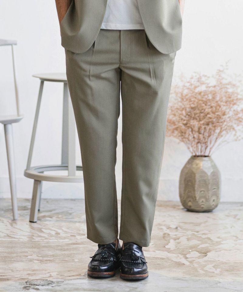 50%OFF【CAMBIO(カンビオ)】Stretch TR Tuck Tapered Pants テーパード 