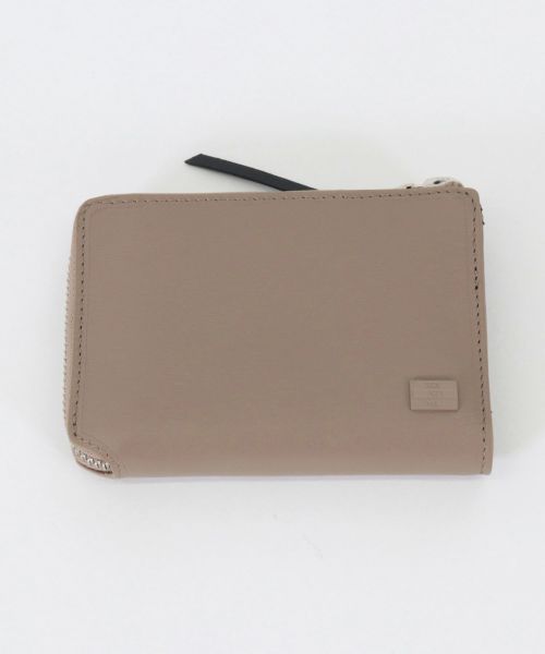 ADAM PATEK(アダムパテック)】shrink leather mini wallet 財布
