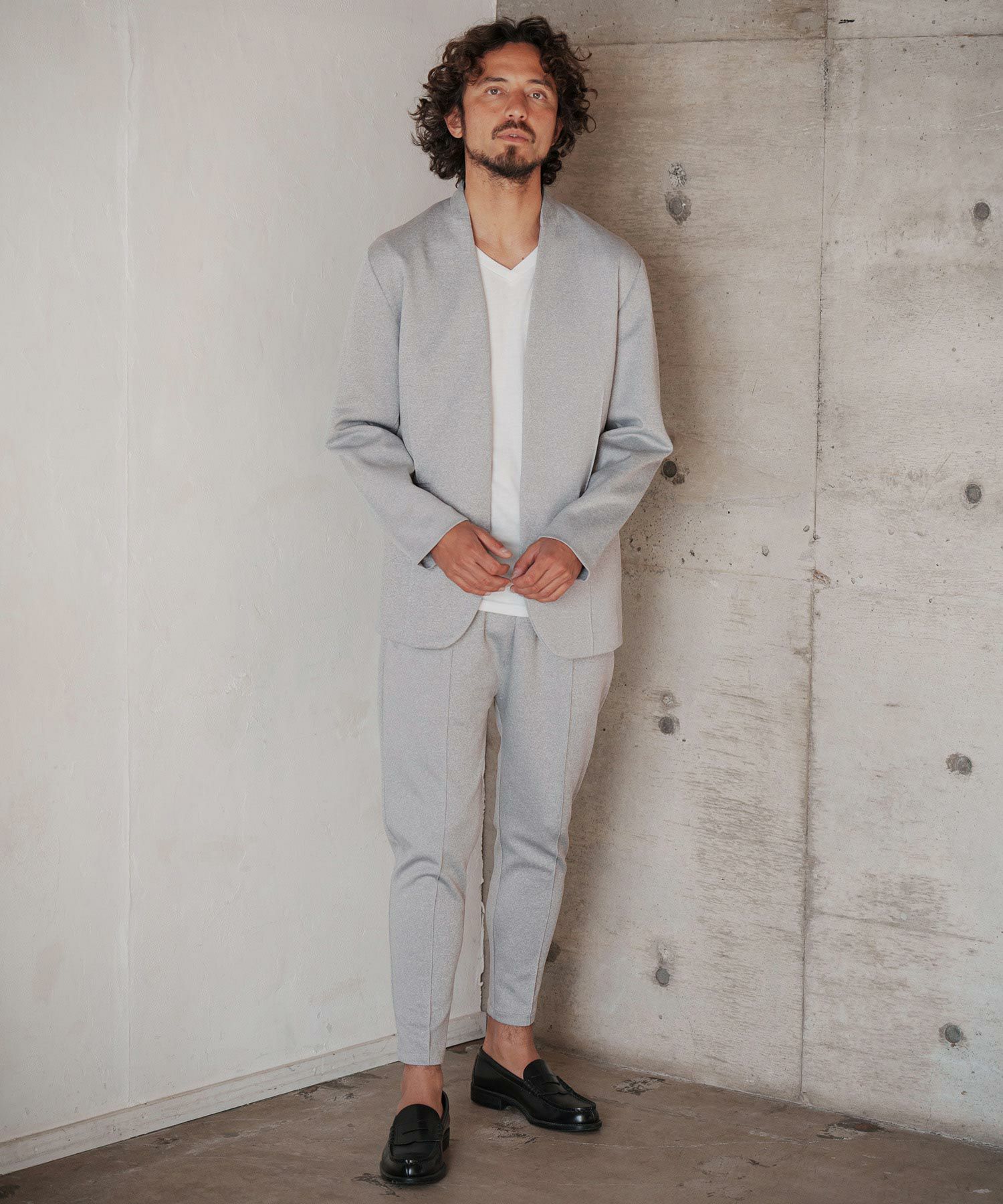CAMBIO(カンビオ)】ピンタック入りストレッチポンチノーカラー 