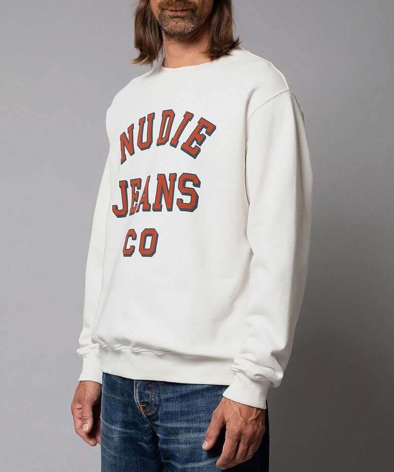 70%OFF【Nudie Jeans(ヌーディージーンズ)】Lasse Nudie Jeans CO Chalk White スウェット(150487)