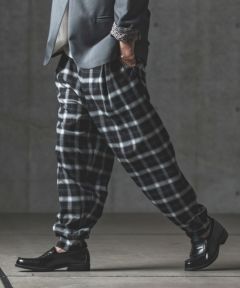 GLIMCLAP(グリムクラップ)】Plaid pattern balloon silhouette pants