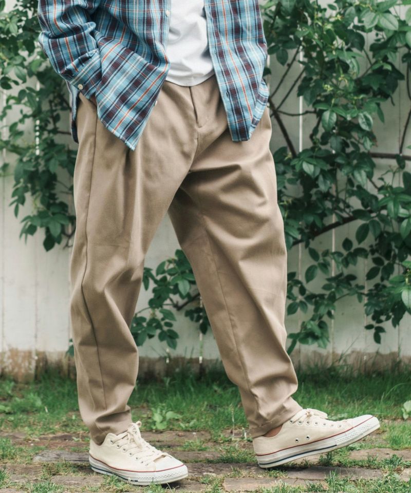 RELAX TAPERED PANTS