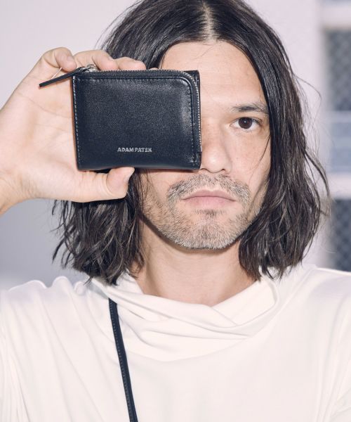 ADAM PATEK(アダムパテック)】shrink leather mini wallet 財布