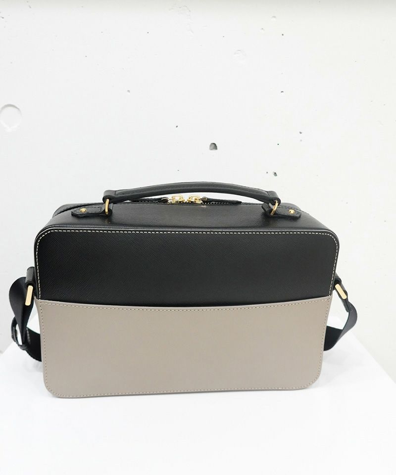 CULLNI(クルニ)】Leather Rectangle Shoulder Bag ショルダーバッグ(BG