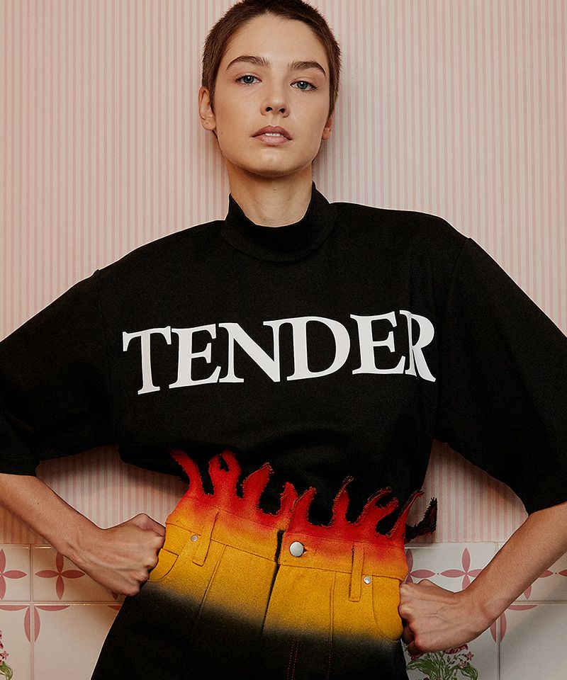 50%OFF【TENDER PERSON(テンダーパーソン)】TENDERLOGO MOCK NECK TEE