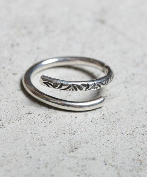 【VIVIFY(ビビファイ)】【予約販売ご注文から1ヶ月後出荷】Arabesque Coil Ring 指輪(VFR-158)
