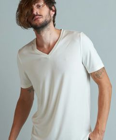 50%OFF【NO ID.(ノーアイディー)】ｼﾙｹｯﾄｽﾑｰｽV-N-T Tシャツ(852006-405T