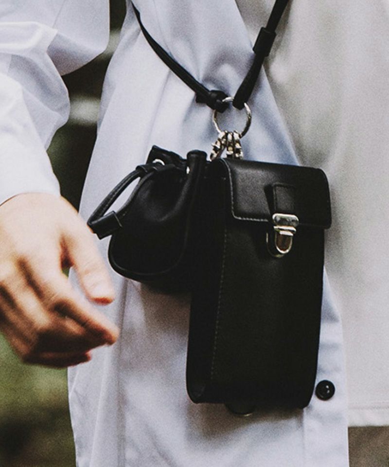 NO ID.(ノーアイディー)】ｶｳﾚｻﾞｰｶﾞｼﾞｪｯﾄﾐﾆｼｮﾙﾀﾞｰBAG バッグ(852777  