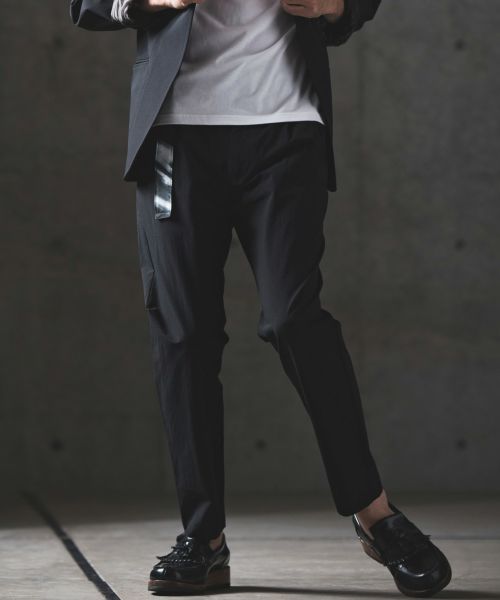 GLIMCLAP(グリムクラップ)】Airy & stretch material tapered