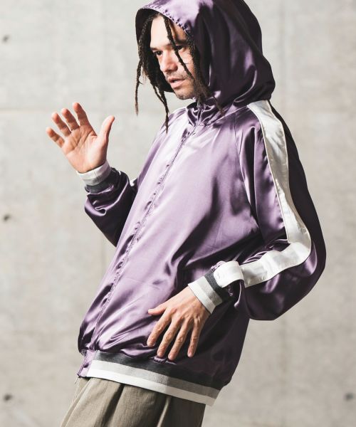 50%OFF【GLIMCLAP(グリムクラップ)】hoodie design souvenir jacket