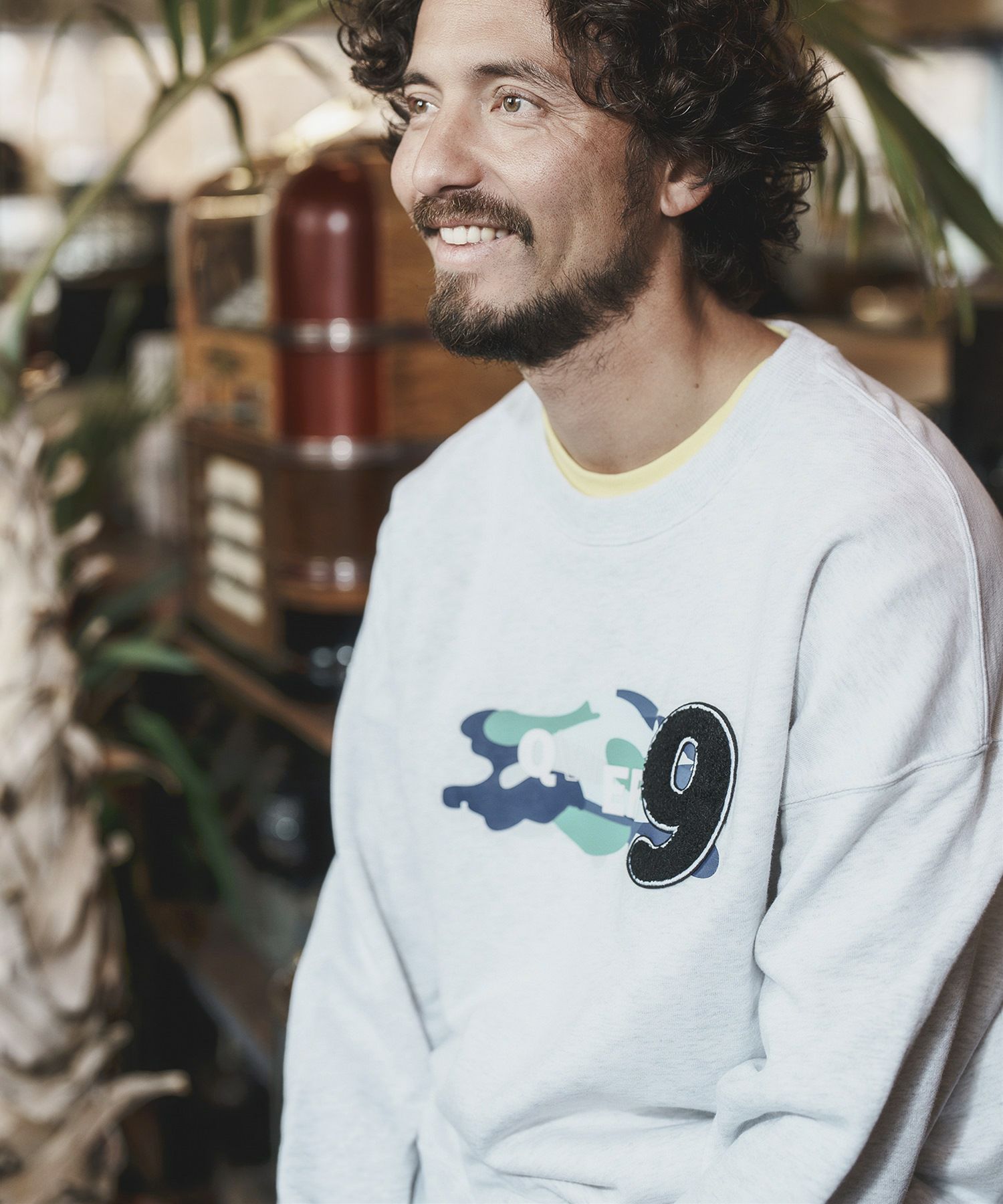 ME:I スウェット L 75%OFF【QWERTY(クワーティー)】CAMOLOGO SWEAT SHIRTS スウェット