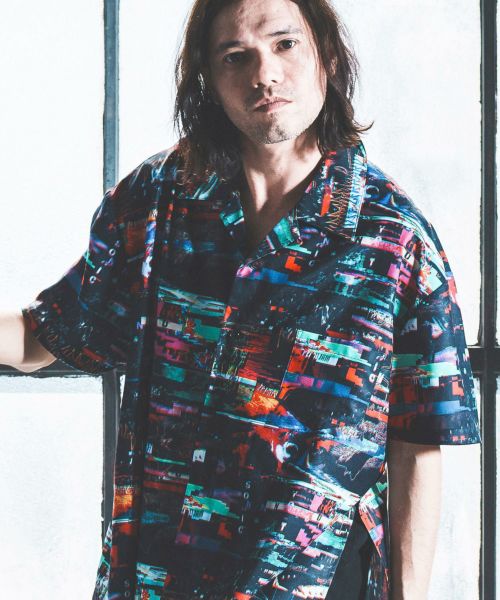 50%OFF【NOISESCAPE(ノイズスケープ)】iroquois×NOISESCAPE Exclusive patterned shirts(neon art pattern) シャツ(nss062-3cd-ir)