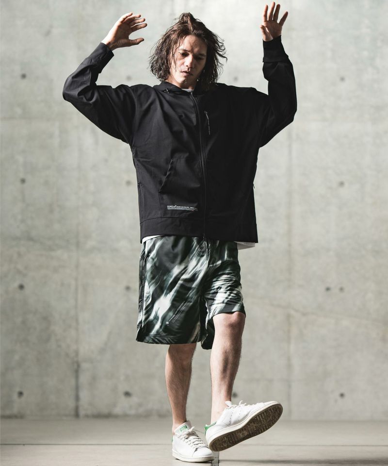 30%OFF【GLIMCLAP(グリムクラップ)】Amphibious shorts-monochrome geometric pattern- ショートパンツ(14-067-gls-cd) | CAMBIO カンビオ