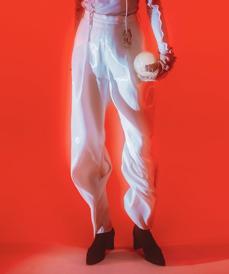 HATRA(ハトラ)】Liquid_Shape_Trousers トラウザーパンツ(BT02-23fw 