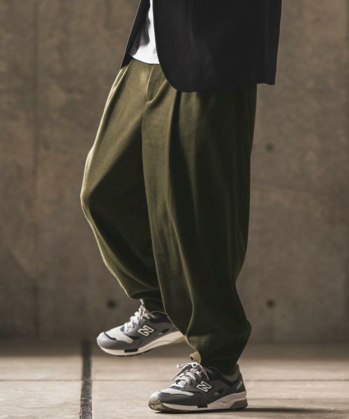 GLIMCLAP(グリムクラップ)】Eco felt fabric balloon pants バルーン