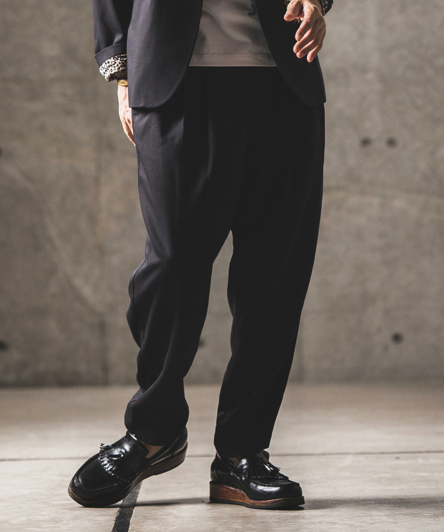 50%OFF【GLIMCLAP(グリムクラップ)】Cocoon silhouette pants バルーン