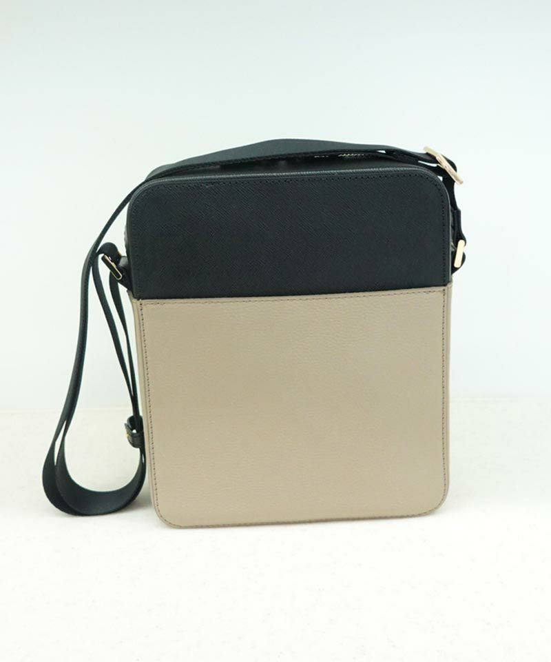 CULLNI(クルニ)】Square leather shoulder bag ショルダーバッグ(BG