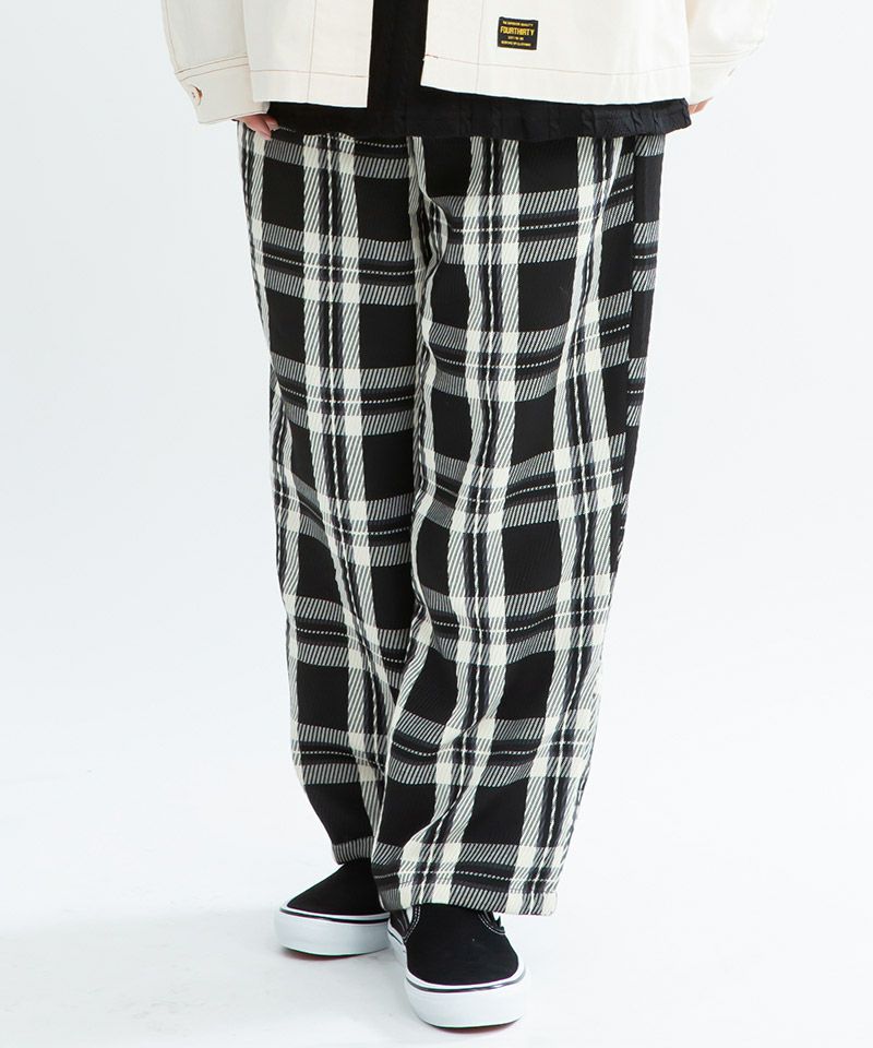 430(フォーサーティ)】【予約販売4月上旬～中旬入荷】BT-L CHECK CHINO 