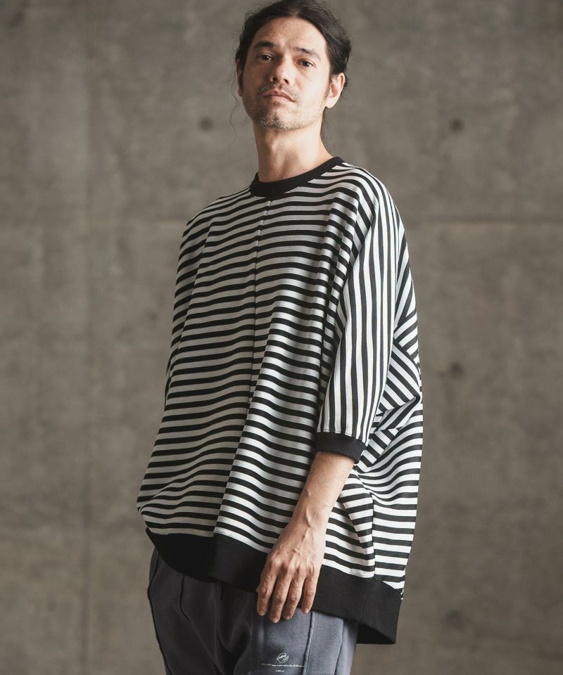 GLIMCLAP(グリムクラップ) Ripple knitting border Dolman sleeve T