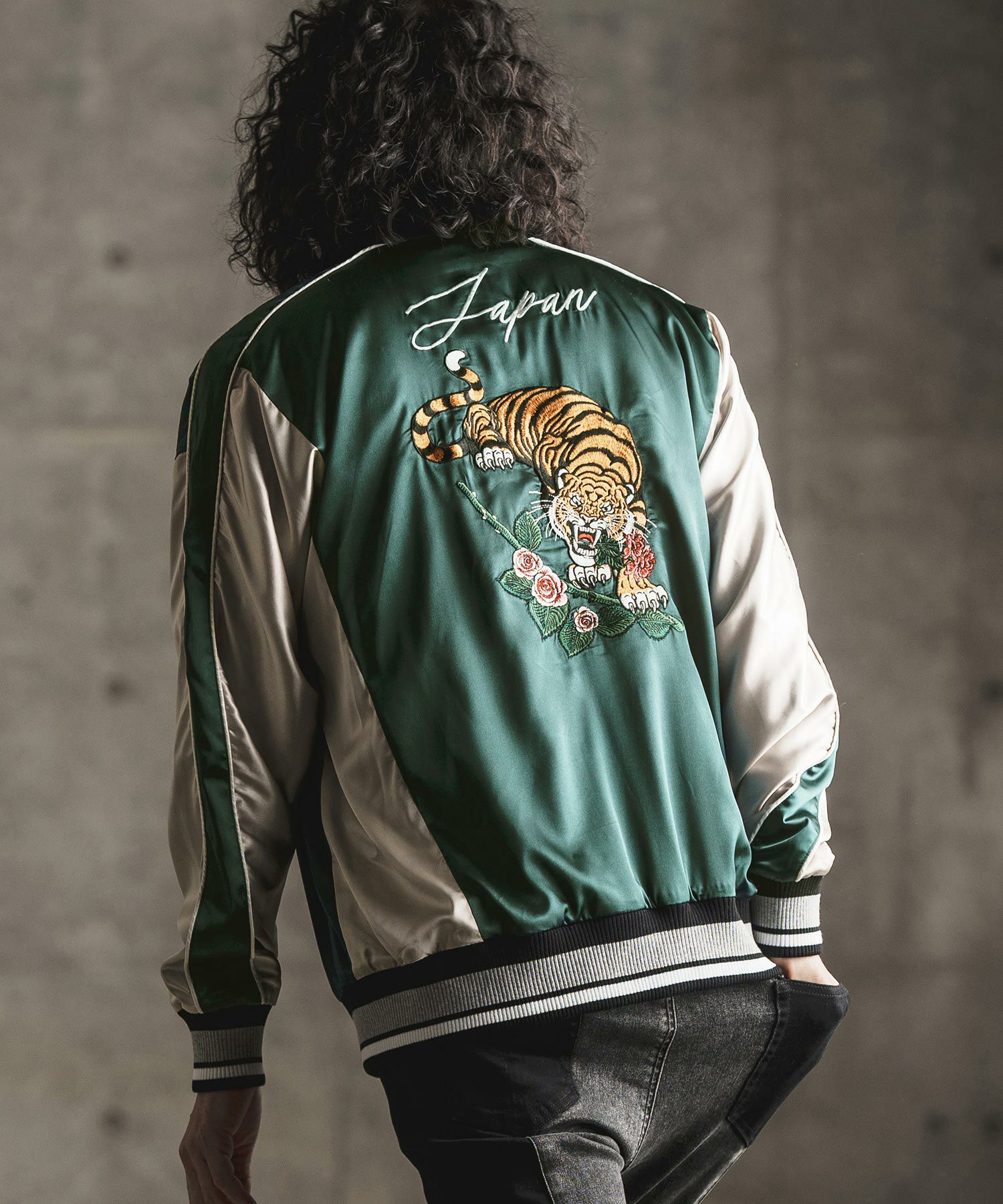 GLIMCLAP(グリムクラップ)】Stand collar souvenir jacket スーベニア 