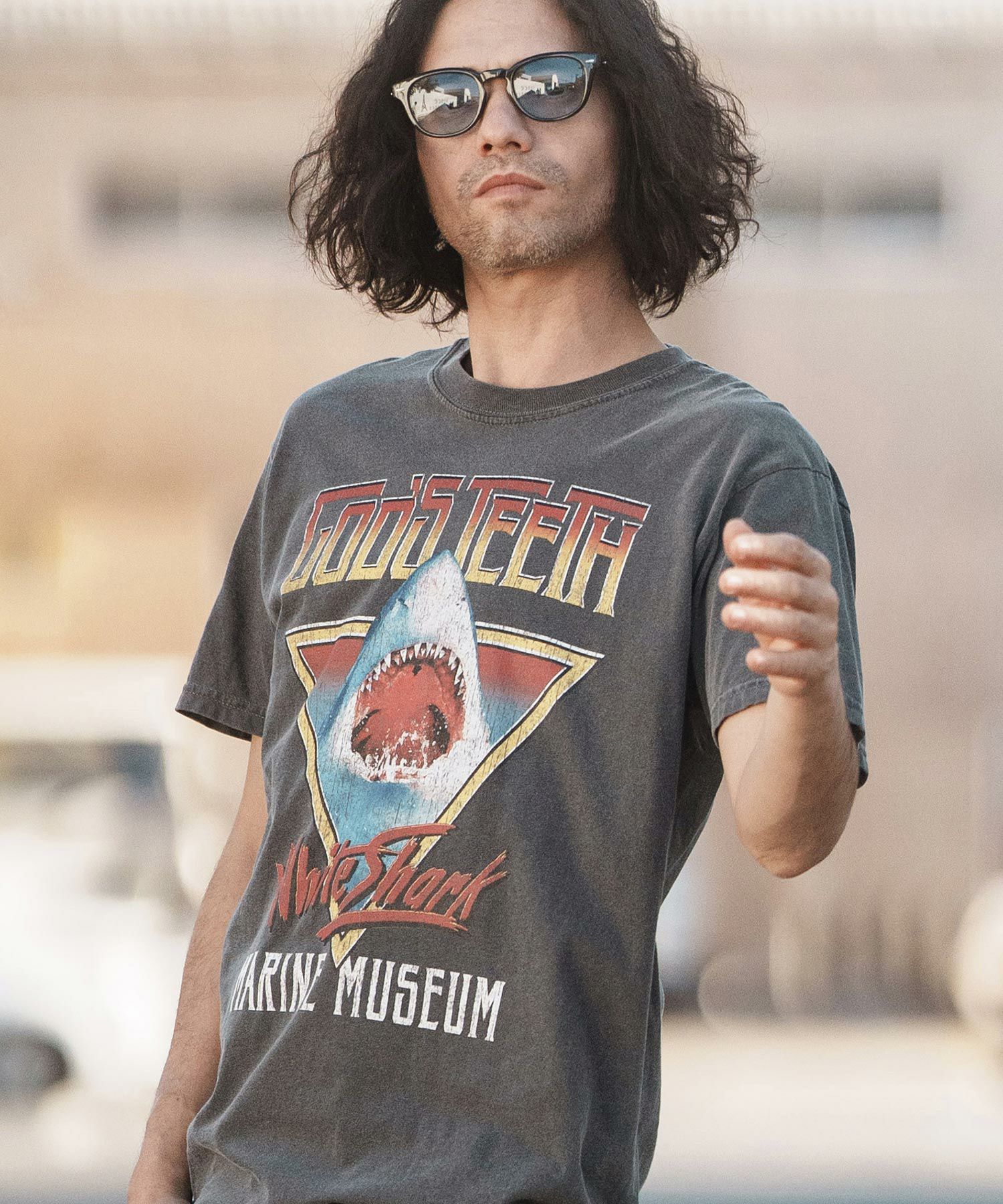 CAMBIO(カンビオ)】 ヴィンテージロックT風カレッジTシャツ（Shark 