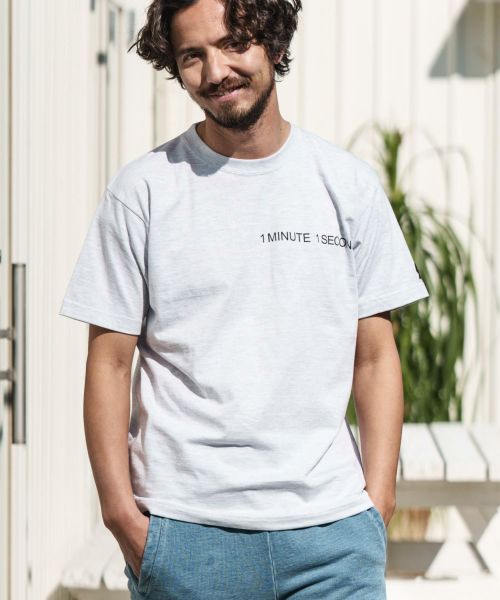 【1minute 1second(ワンミニットワンセカンド)】block logo dry cotton cut & sewn Tシャツ(1M24N200)