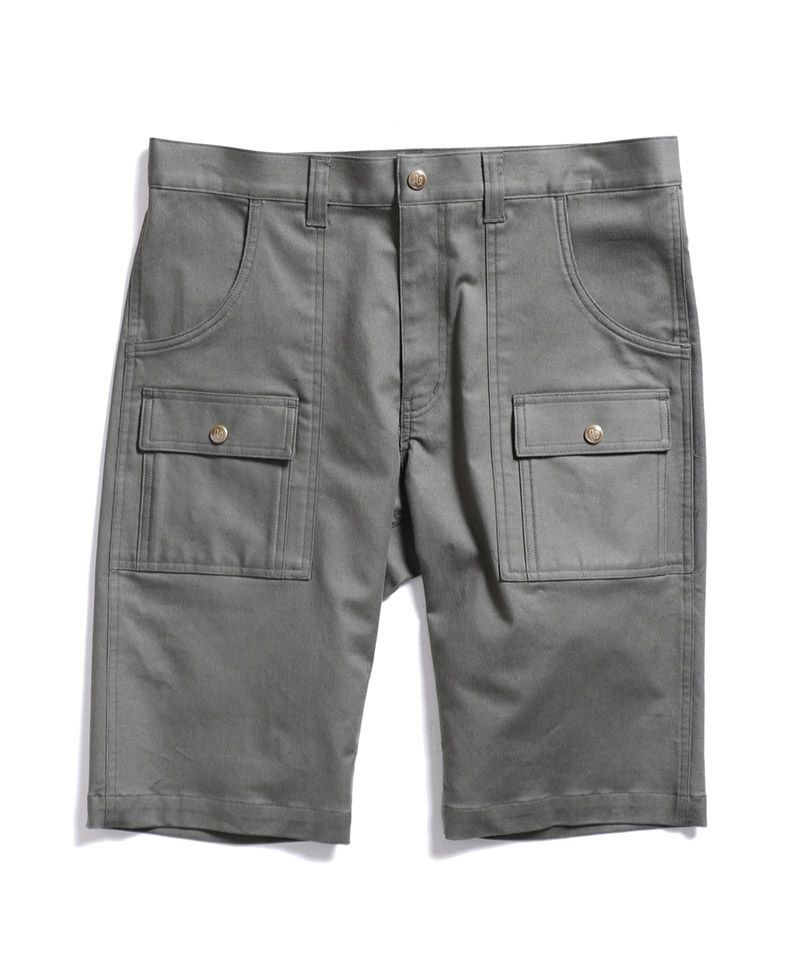 45．KHAKI