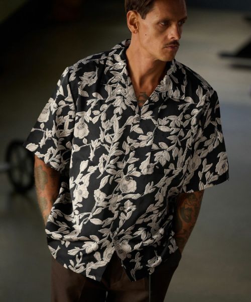 30%OFF【THEOREM(セオレム)】Flower Hawaiian Shirt シャツ(TRM24-T010S)