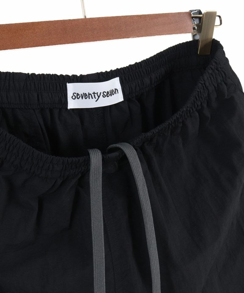 seventy seven(セブンティセブン)】taffeta short pants
