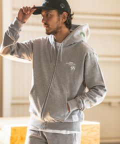 50%OFF【seventy seven(セブンティセブン)】 middle onz zip up sweat