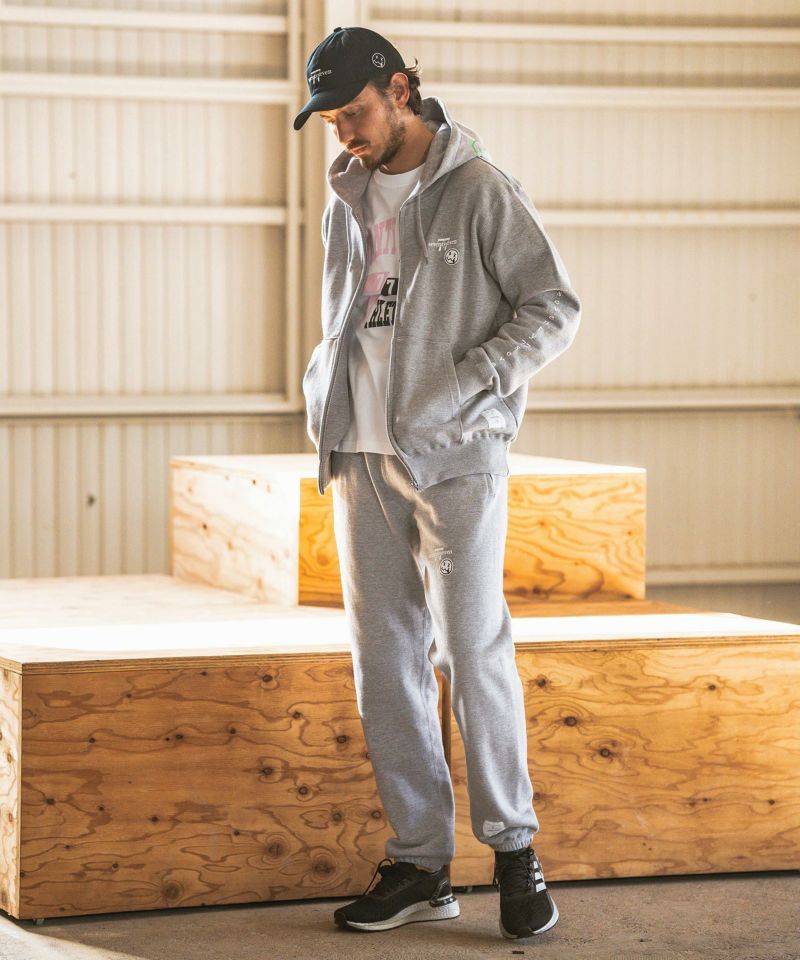 50%OFF【seventy seven(セブンティセブン)】 middle onz zip up sweat