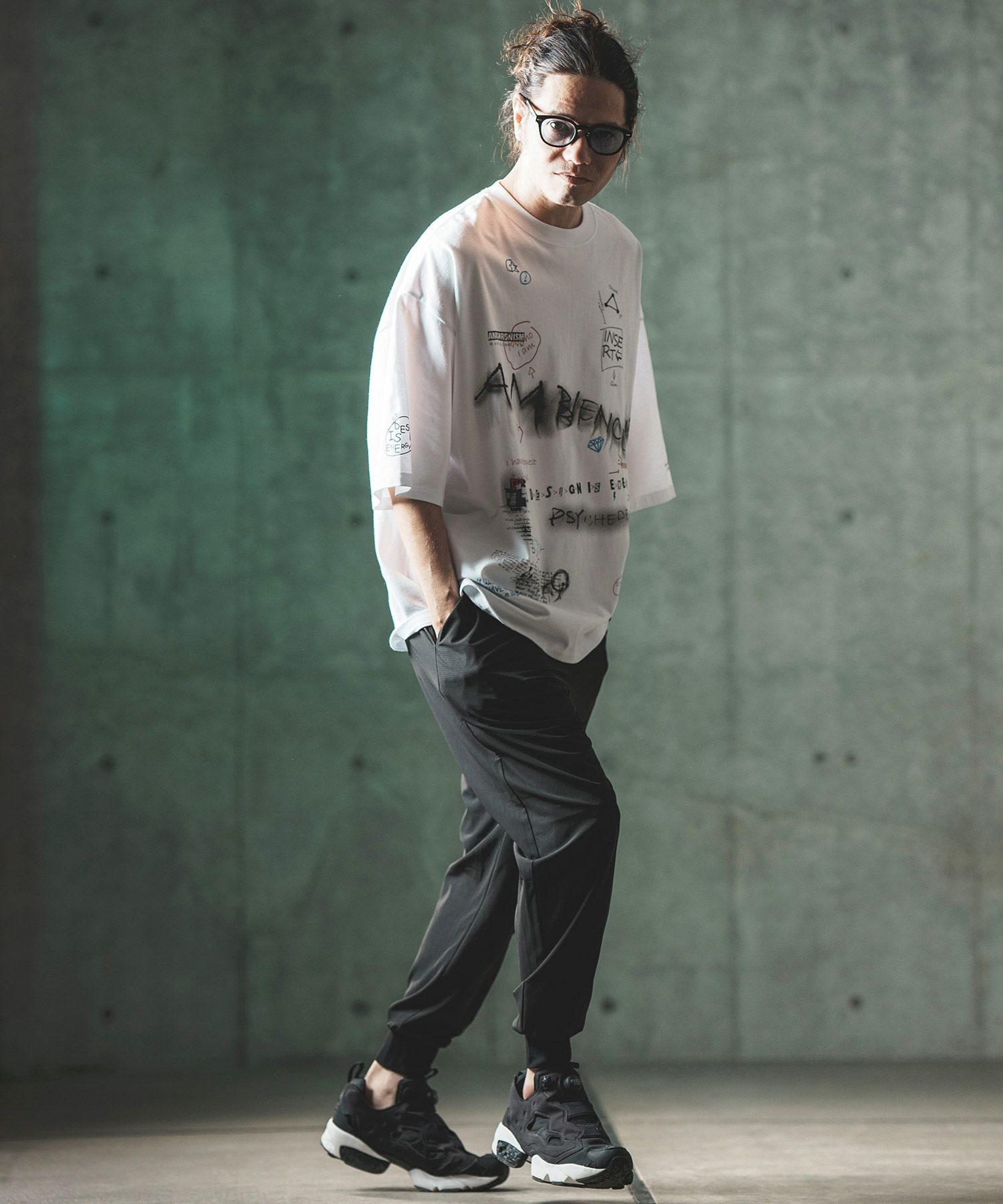 GLIMCLAP(グリムクラップ)】 Printed oversized T-shirt-Handwriting  