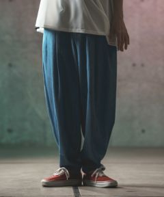 カラー不明