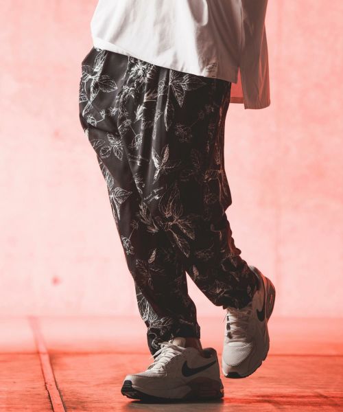 GLIMCLAP(グリムクラップ)】Brushed fabric balloon silhouette pants バルーンパンツ(17-094-gla-ce)  | CAMBIO カンビオ