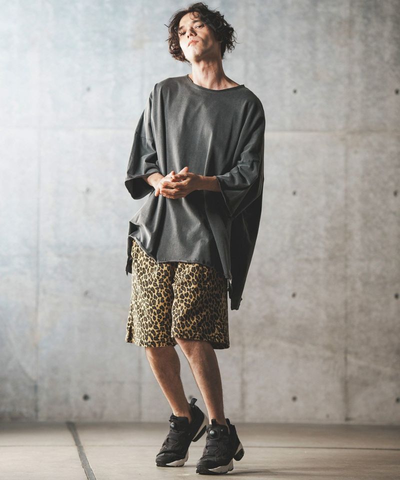 GLIMCLAP(グリムクラップ)】Leopard pattern twill fabric