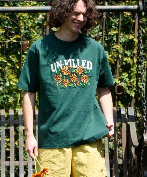 【un-filled(アンフィルド)】GERBERA ARCH EMB HEAVY WEIGHT-T Tシャツ(SDUF-2408)
