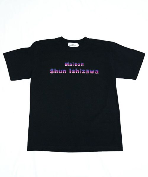 【MAISON SHUN ISHIZAWA(メゾン シュン イシザワ)】MSI Fire Rogo T-Shirt Tシャツ(24AW012-CS-34)