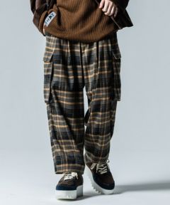 glamb グラム　ウール カーゴパンツ　チェック柄　レッド×ブラック系　4 glamb グラム ウール カーゴパンツ チェック柄 レッド×ブラック系 4