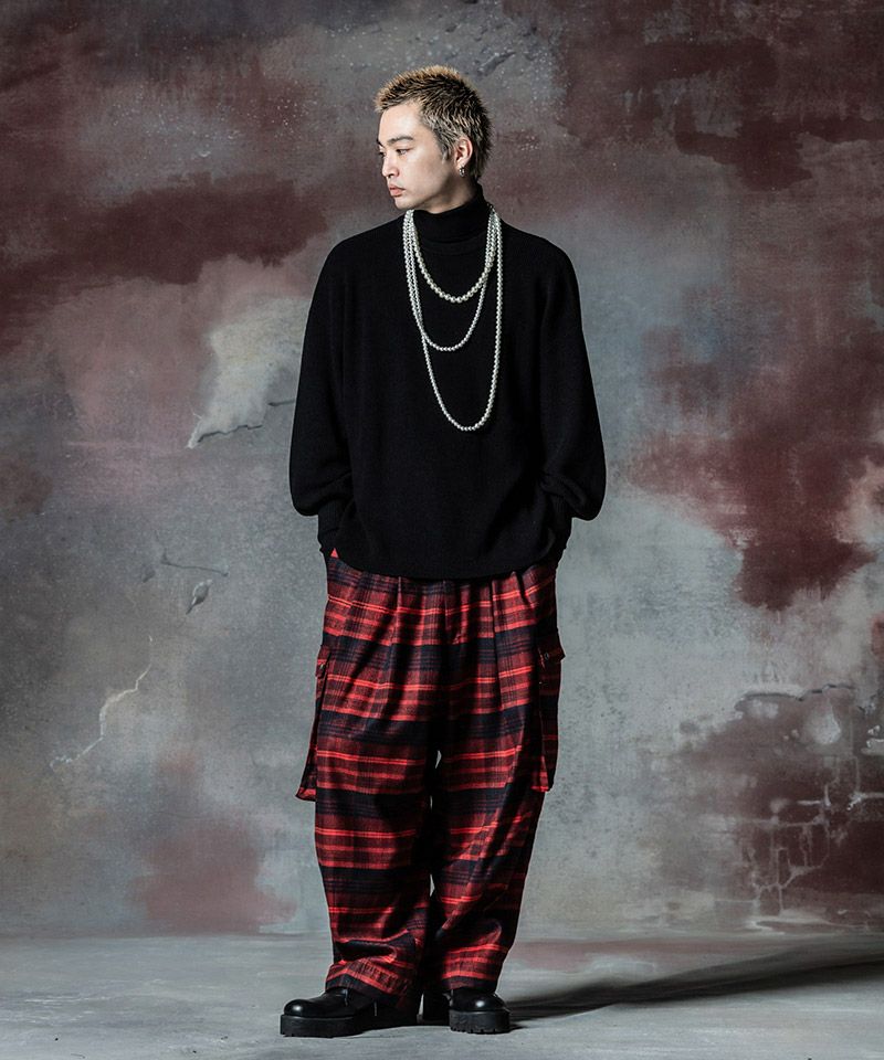 glamb グラム　ウール カーゴパンツ　チェック柄　レッド×ブラック系　4 glamb グラム ウール カーゴパンツ チェック柄 レッド×ブラック系 4