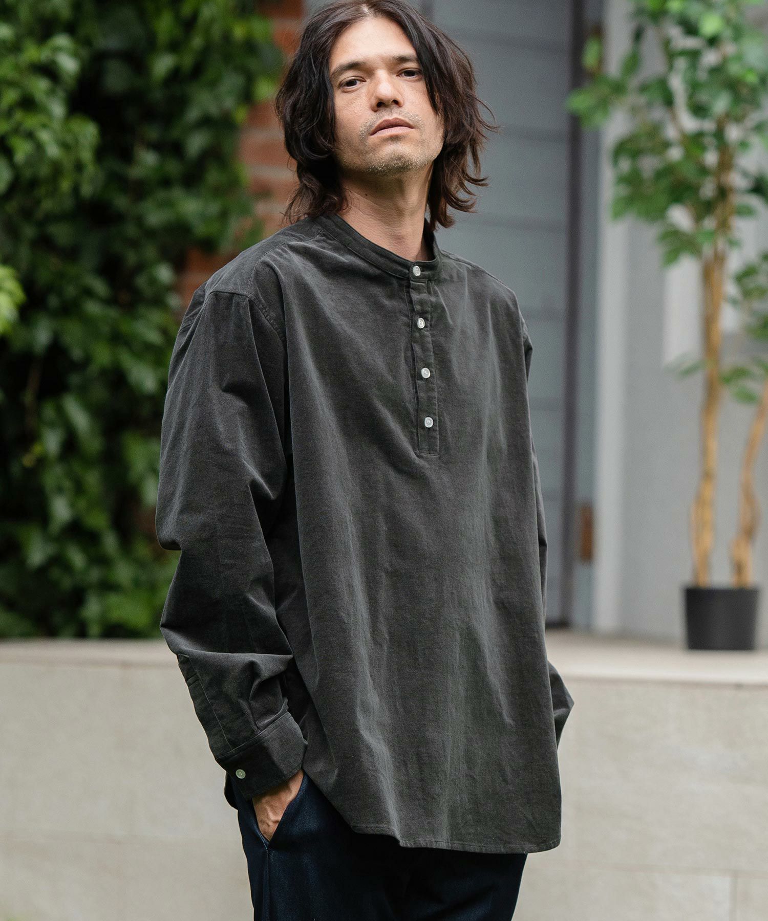 50%OFF【CAMBIO(カンビオ)】ストレッチコーデュロイプルオーバーシャツ