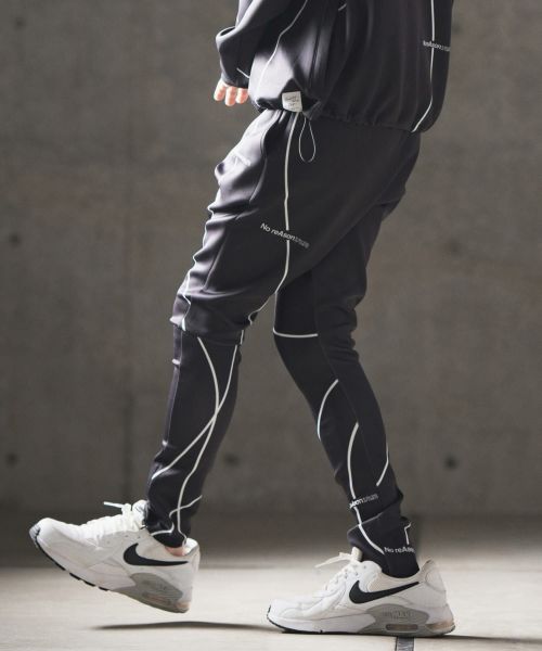 【GLIMCLAP(グリムクラップ)】Tight fit track pants -geometric original pattern- ジャージーパンツ(17-103-gla-ce)