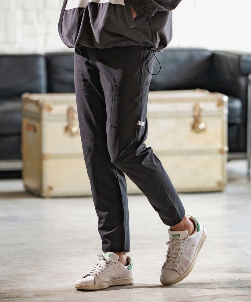 50%OFF【felkod(フィルコッド)】One Side Cargo Easy Pants カーゴ