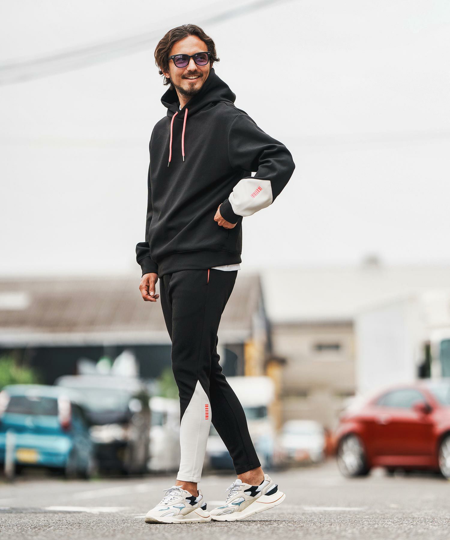 30%OFF【felkod(フィルコッド)】Switching Accents Cardboard Parka