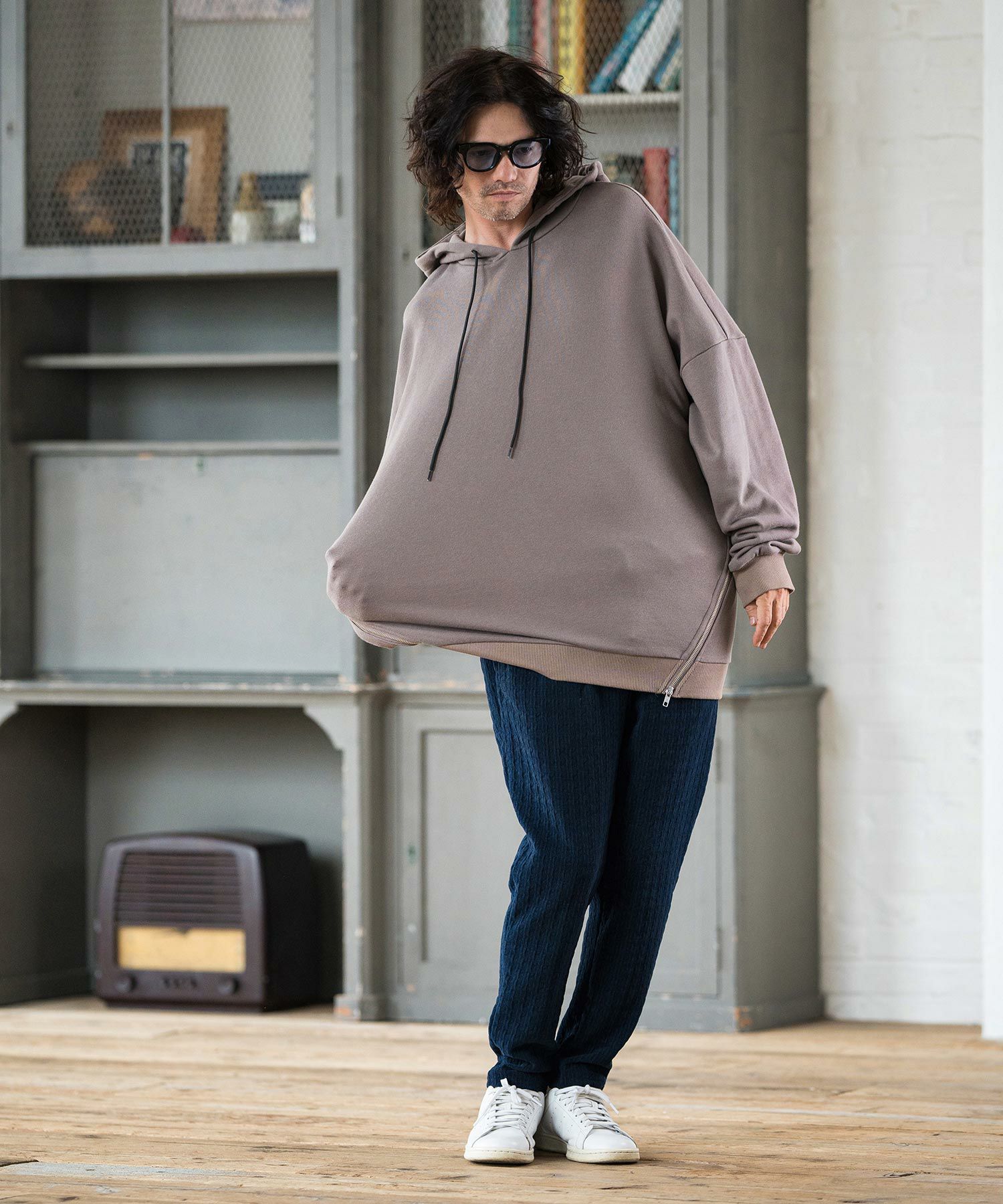 30%OFF【CAMBIO(カンビオ)】Geometric Cut Mole Pants カットモール