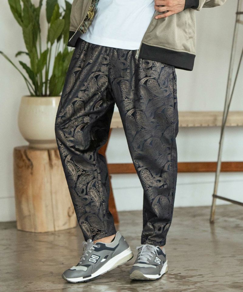 新品！！　CAMBIO　ジョガーパンツ　ペイズリー柄　Lサイズ CAMBIO(カンビオ)】Paisley Two Tuck Pants ジョガーパンツ(CAM24AW