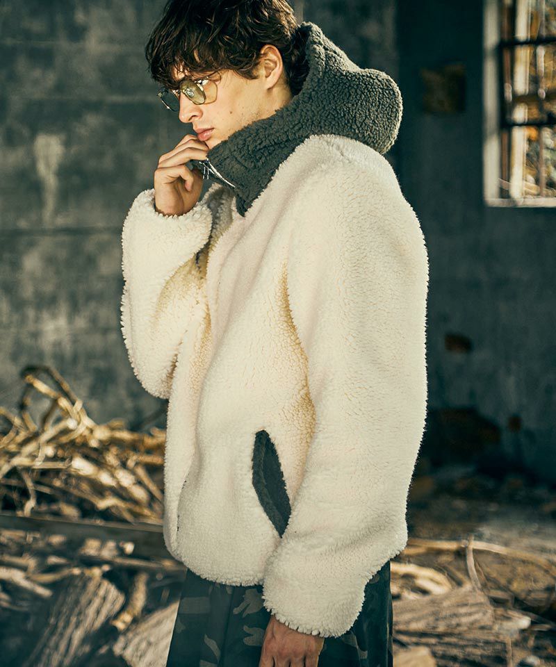 glamb(グラム)】Big Hood Boa Jacket ビッグフードボア
